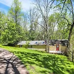Peddlers Carriage House